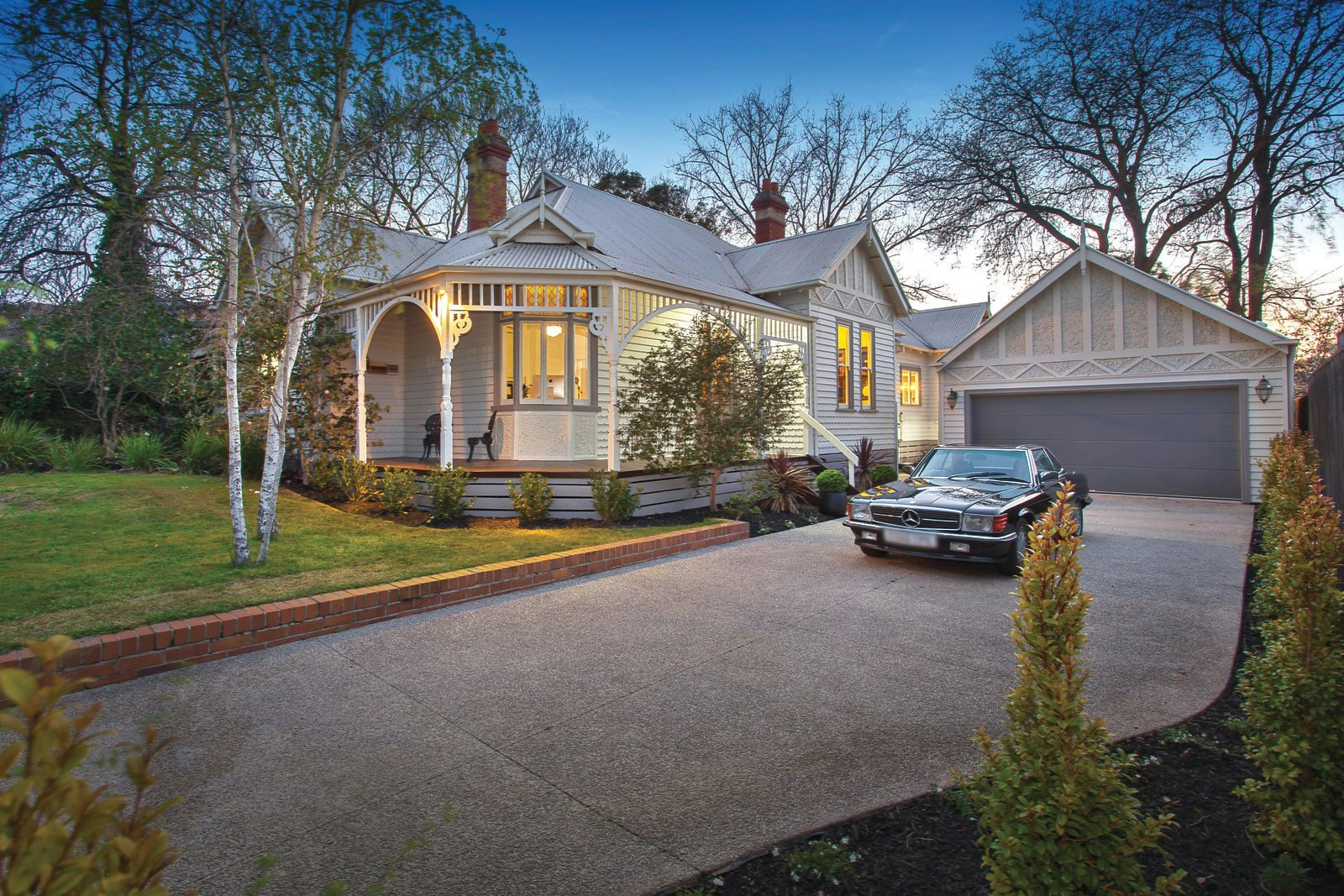 8 Middlesex Road, Surrey Hills, VIC