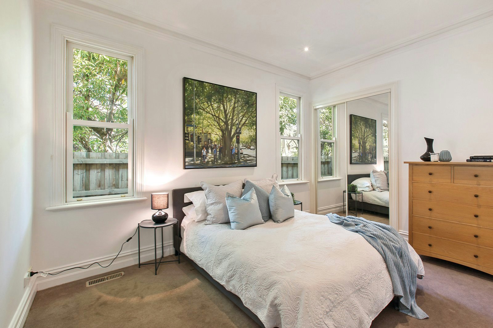 8 Middlesex Road, Surrey Hills, VIC