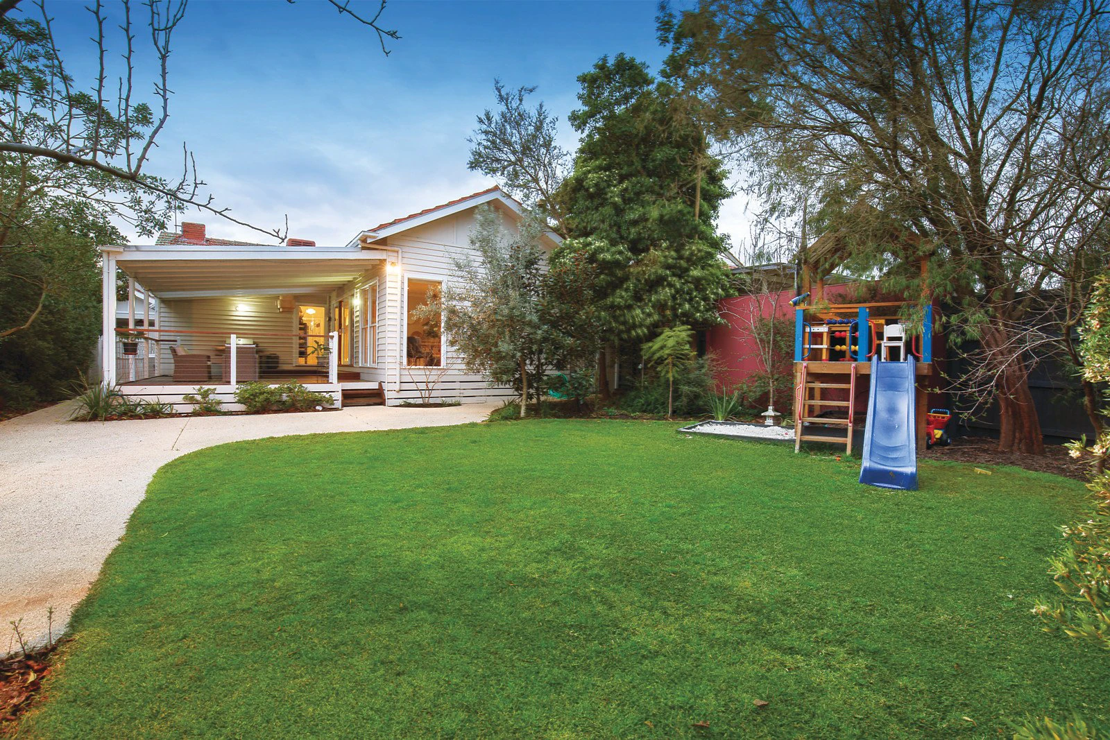 10 Chester Street, Glen Iris, VIC
