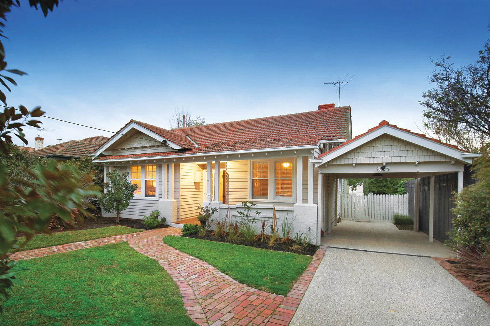 10 Chester Street, Glen Iris, VIC