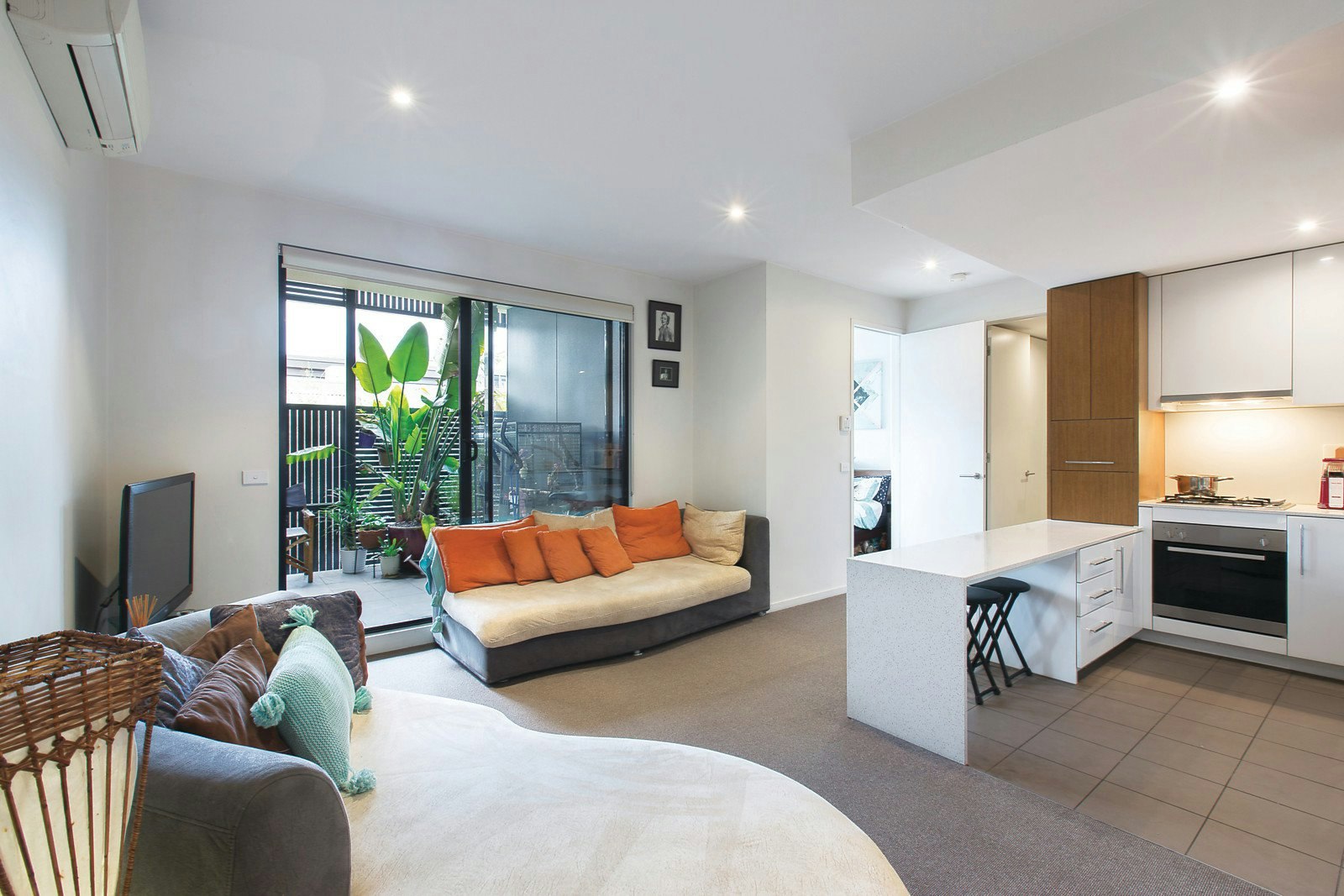 121/45 York Street, Richmond, VIC