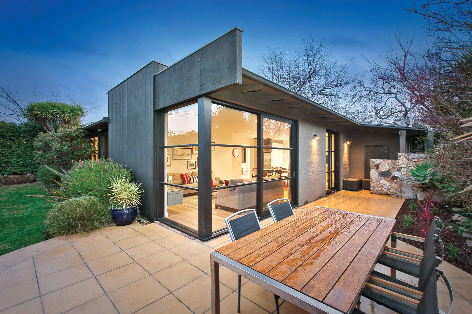 1535 Old Burke Road, Kew East, VIC
