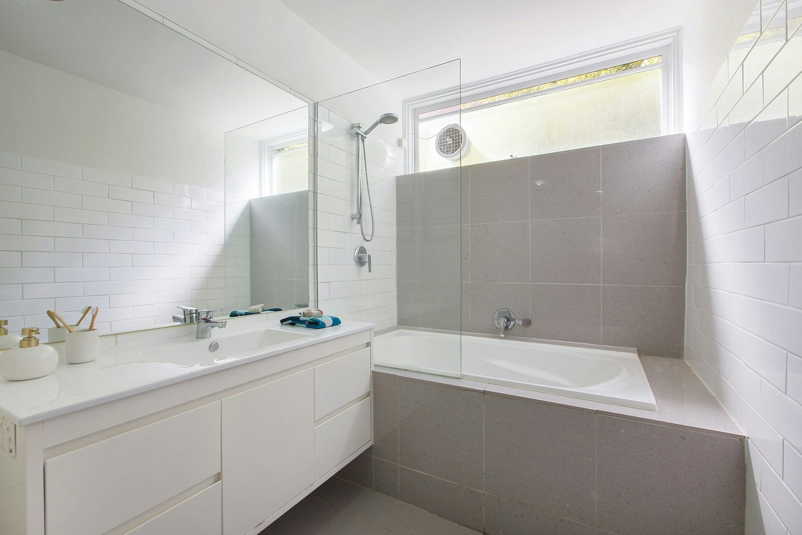 2/2 Gordon Grove, South Yarra, VIC