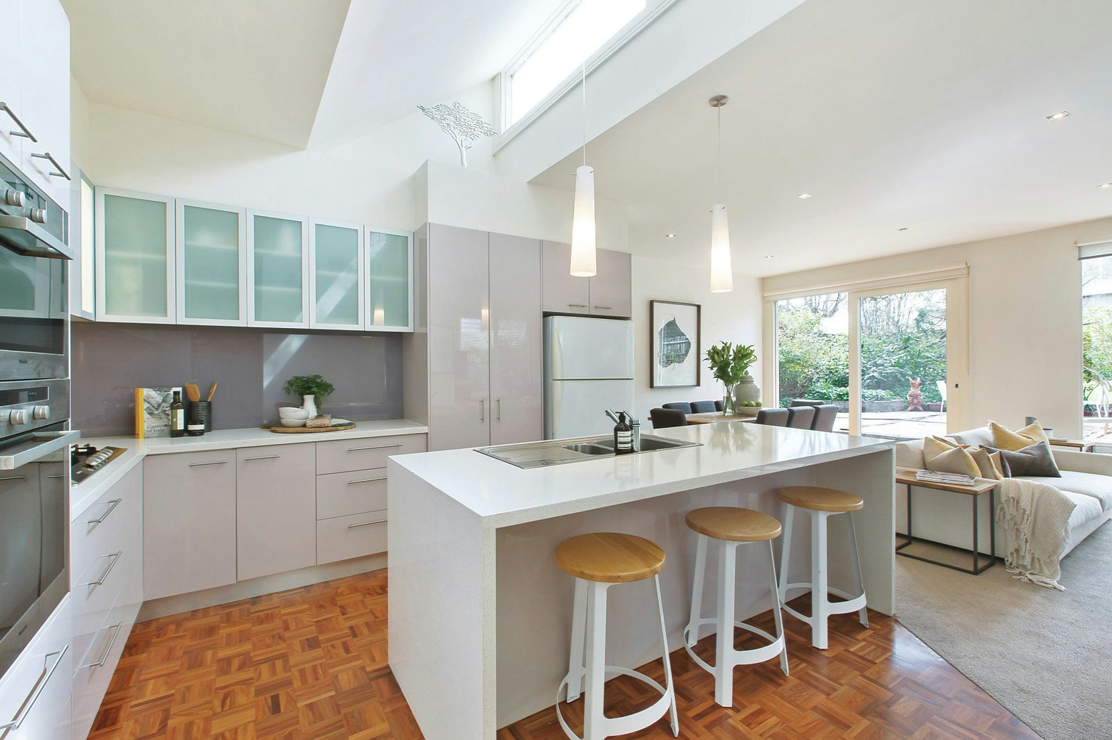 91 Guildford Road, Surrey Hills, VIC