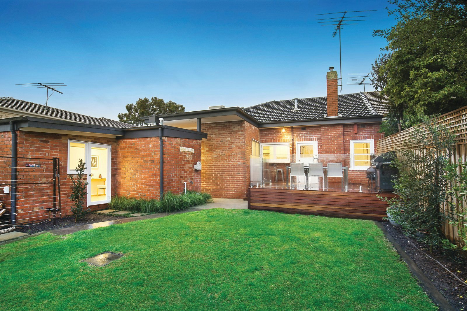 2 Grandview Avenue, Glen Iris, VIC