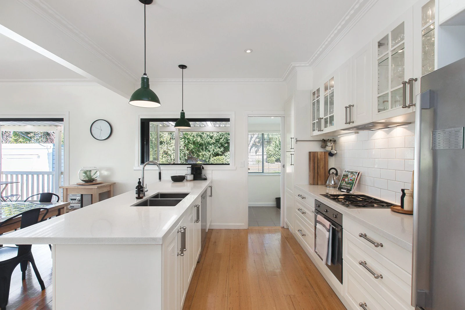 1 Heathfield Rise, Box Hill North, VIC