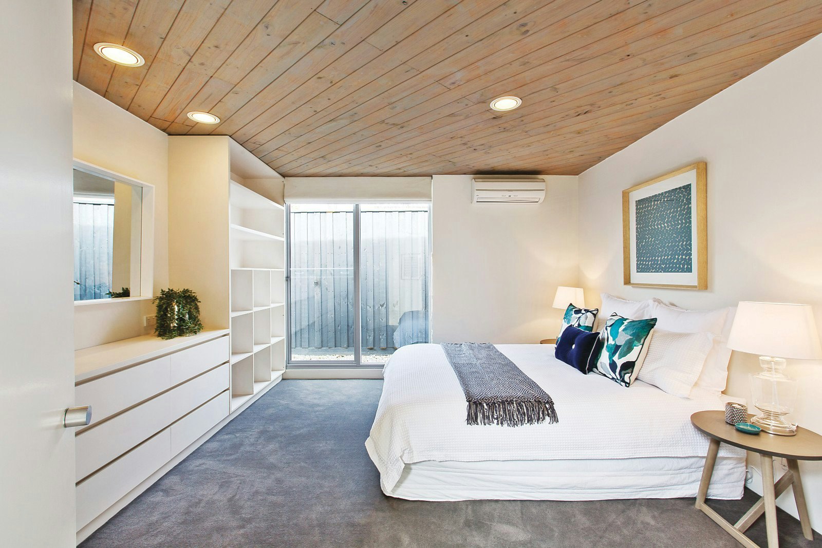 4 The Avenue, Hampton, VIC