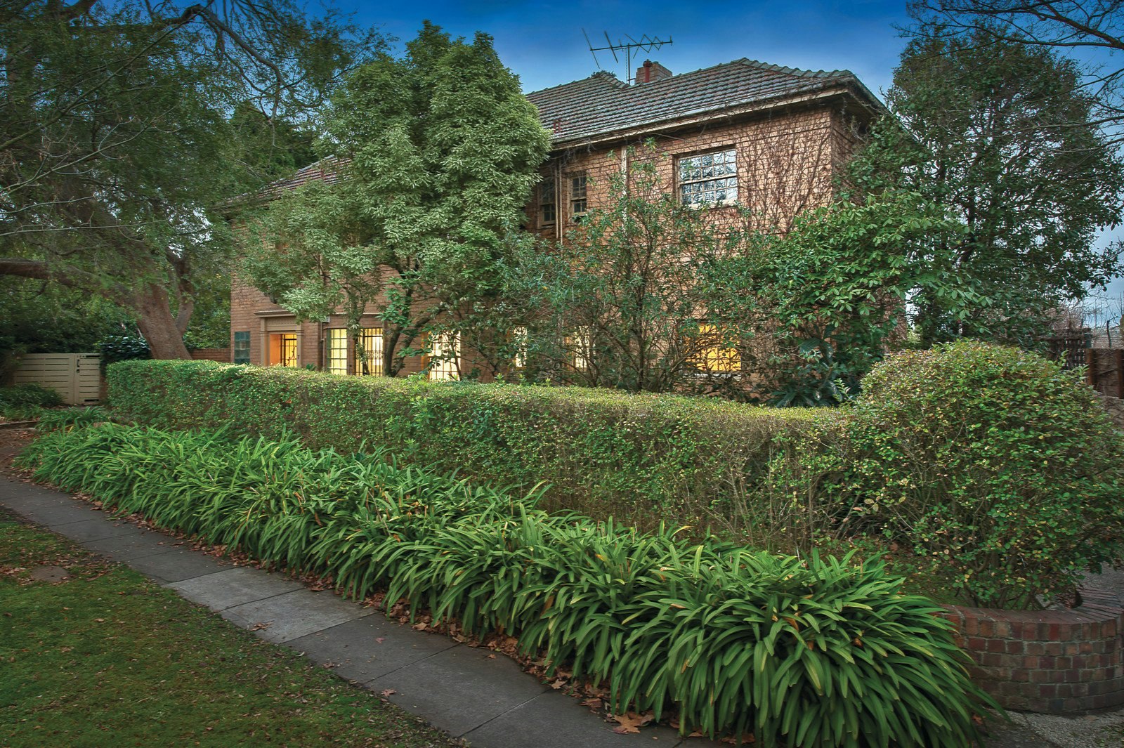 2/7 Torresdale Road, Toorak, VIC