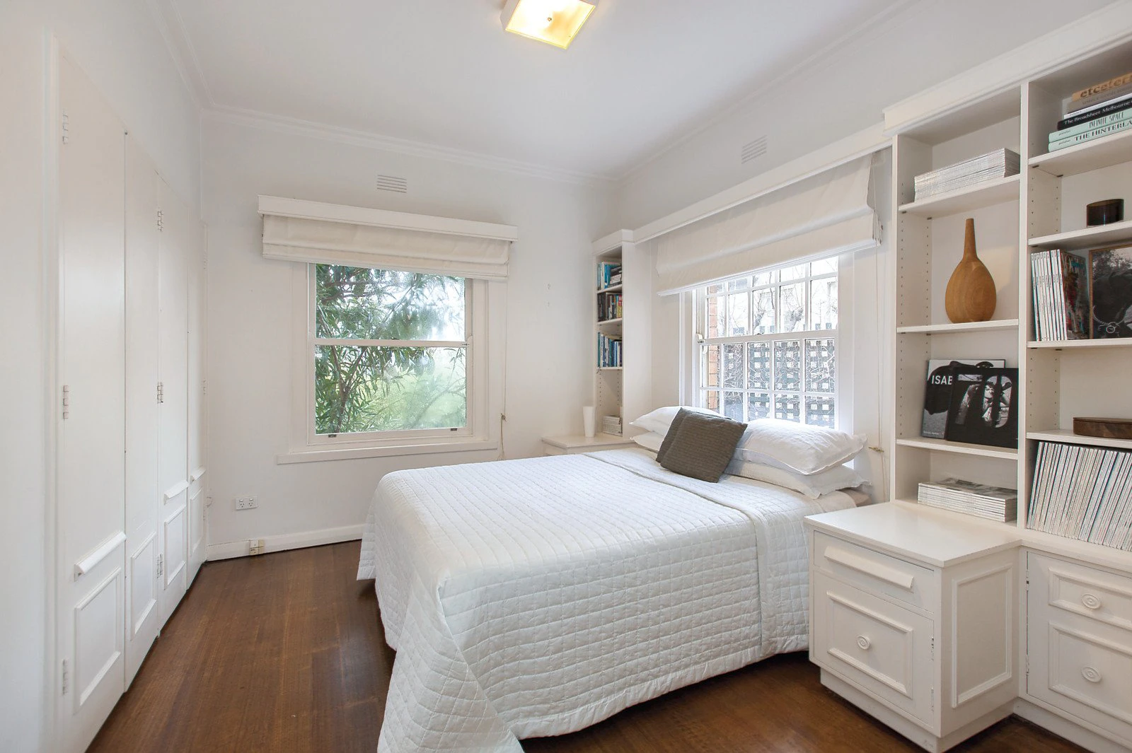 2/7 Torresdale Road, Toorak, VIC