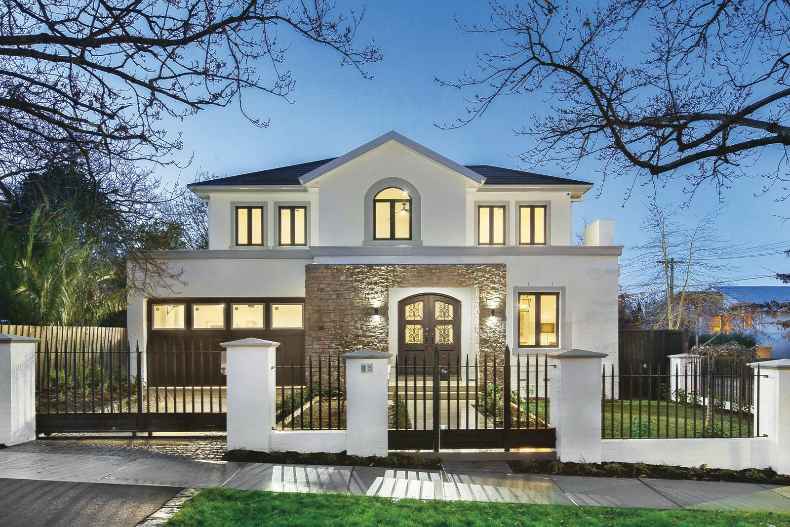 85 Victoria Crescent, Mont Albert, VIC