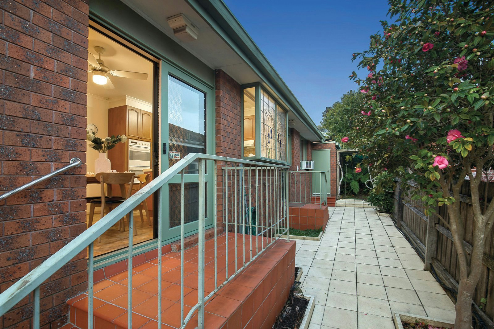 1/26 Cooloongatta Road, Camberwell, VIC