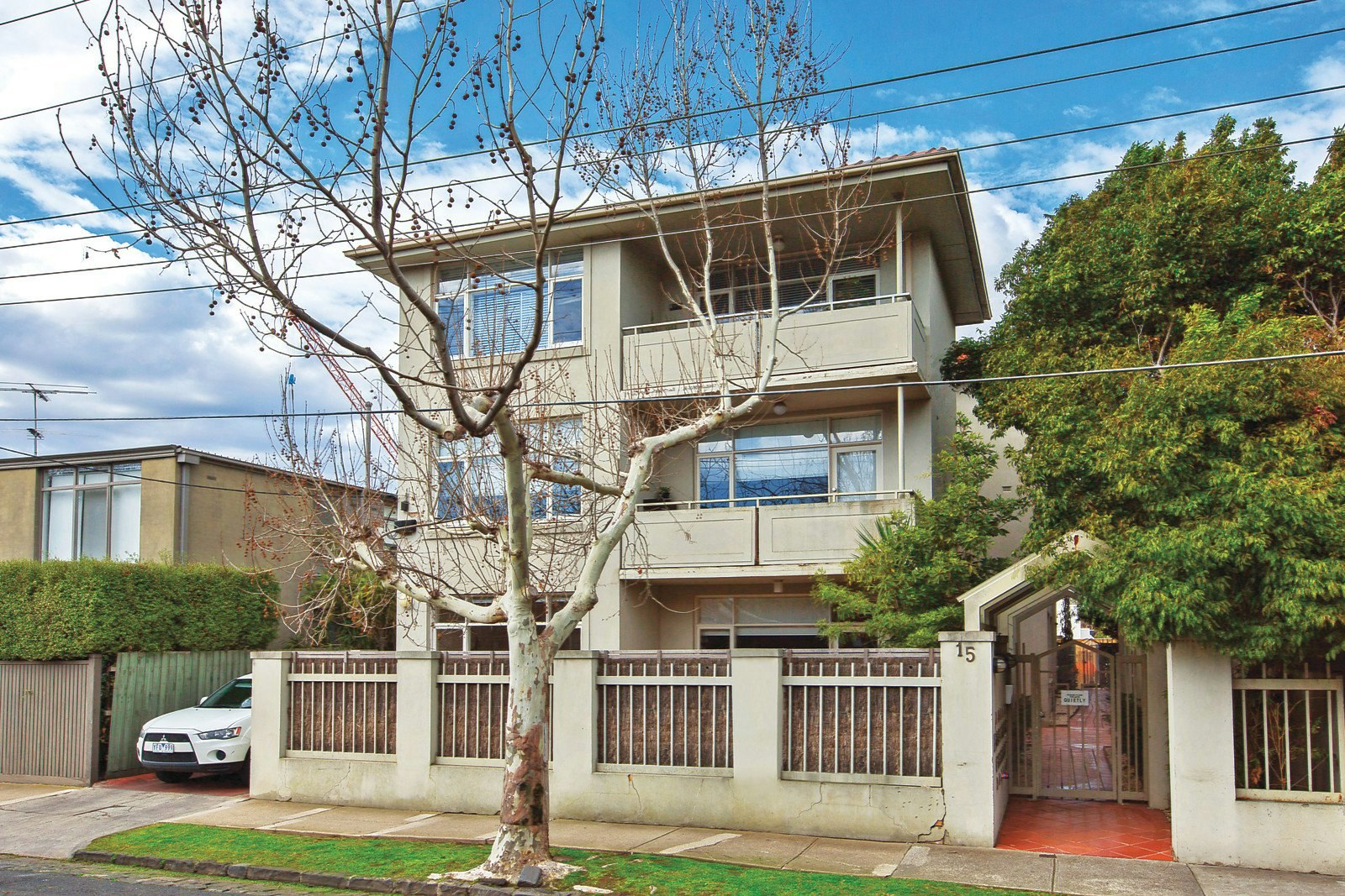 2/15 Pine Avenue, Elwood, VIC