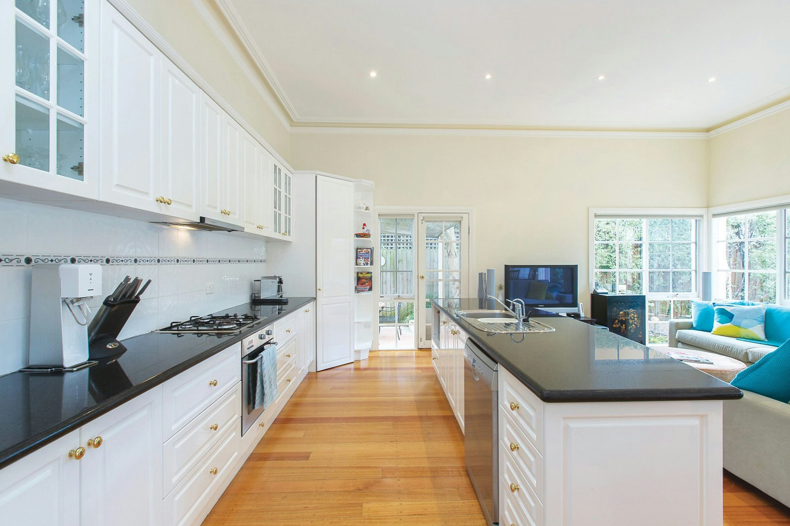 1 Trafalgar Road, Camberwell, VIC