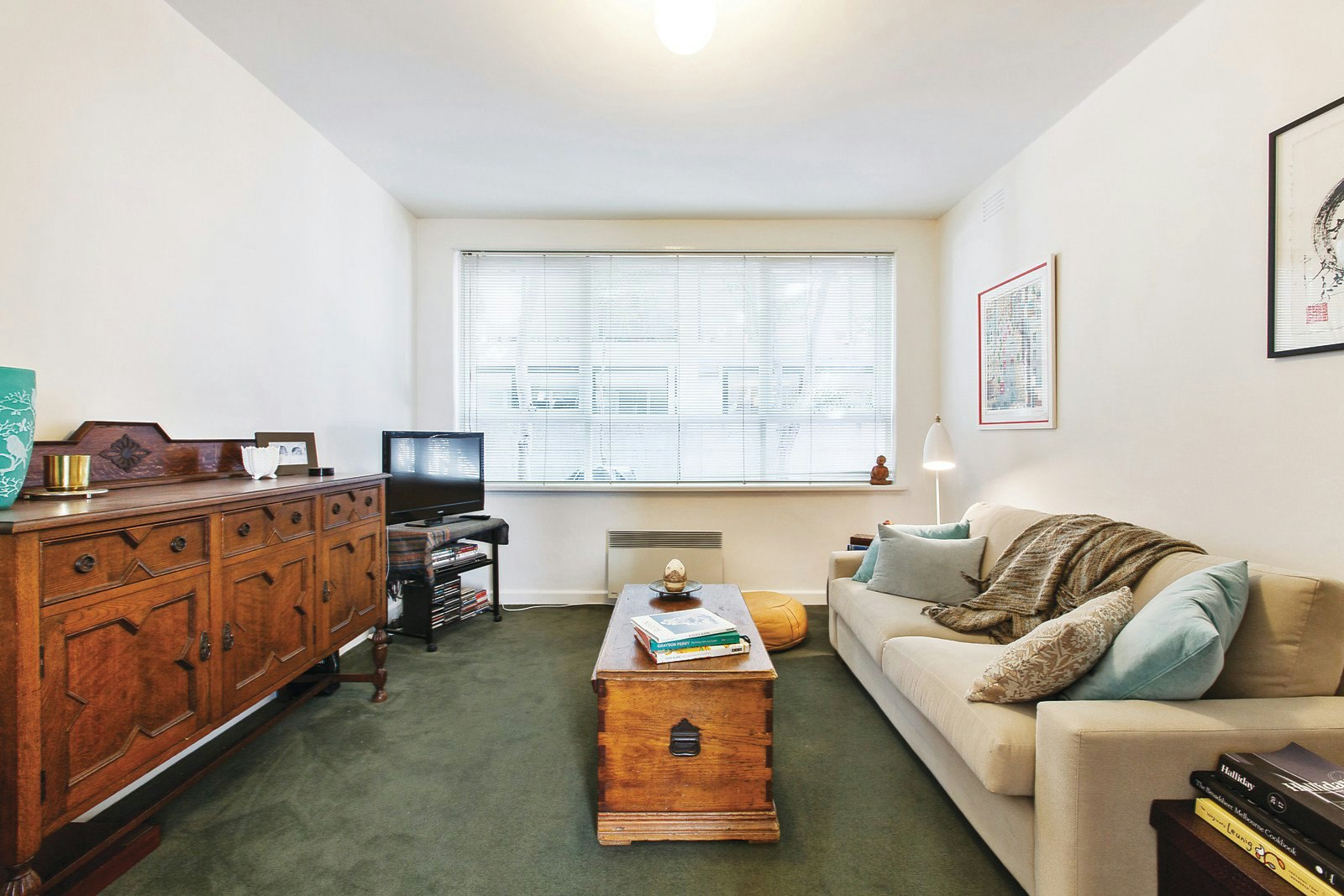 2/15 Pine Avenue, Elwood, VIC