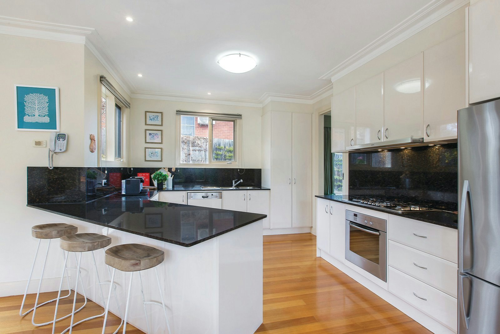 1/3A Hazel Street, Camberwell, VIC