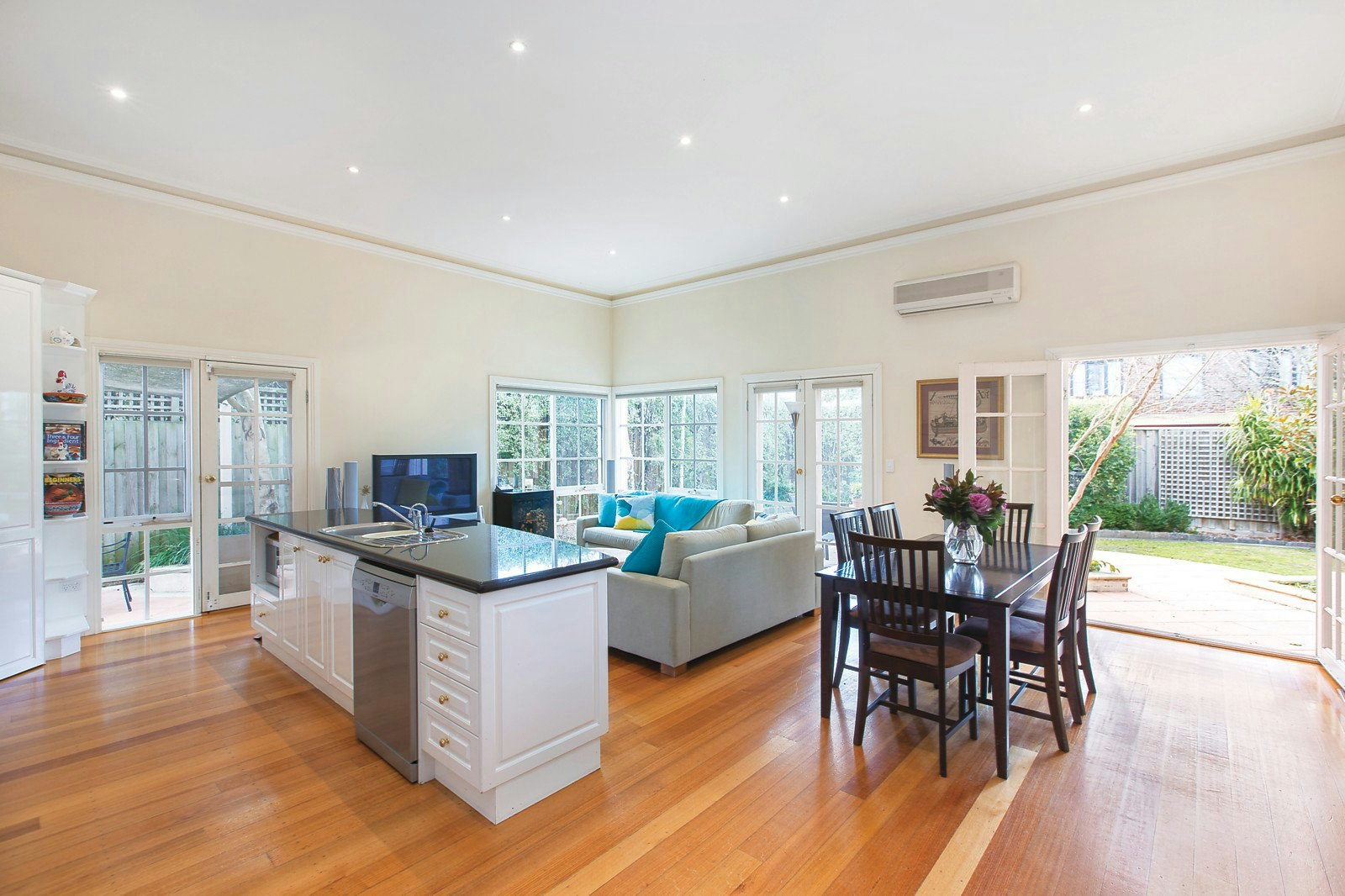 1 Trafalgar Road, Camberwell, VIC