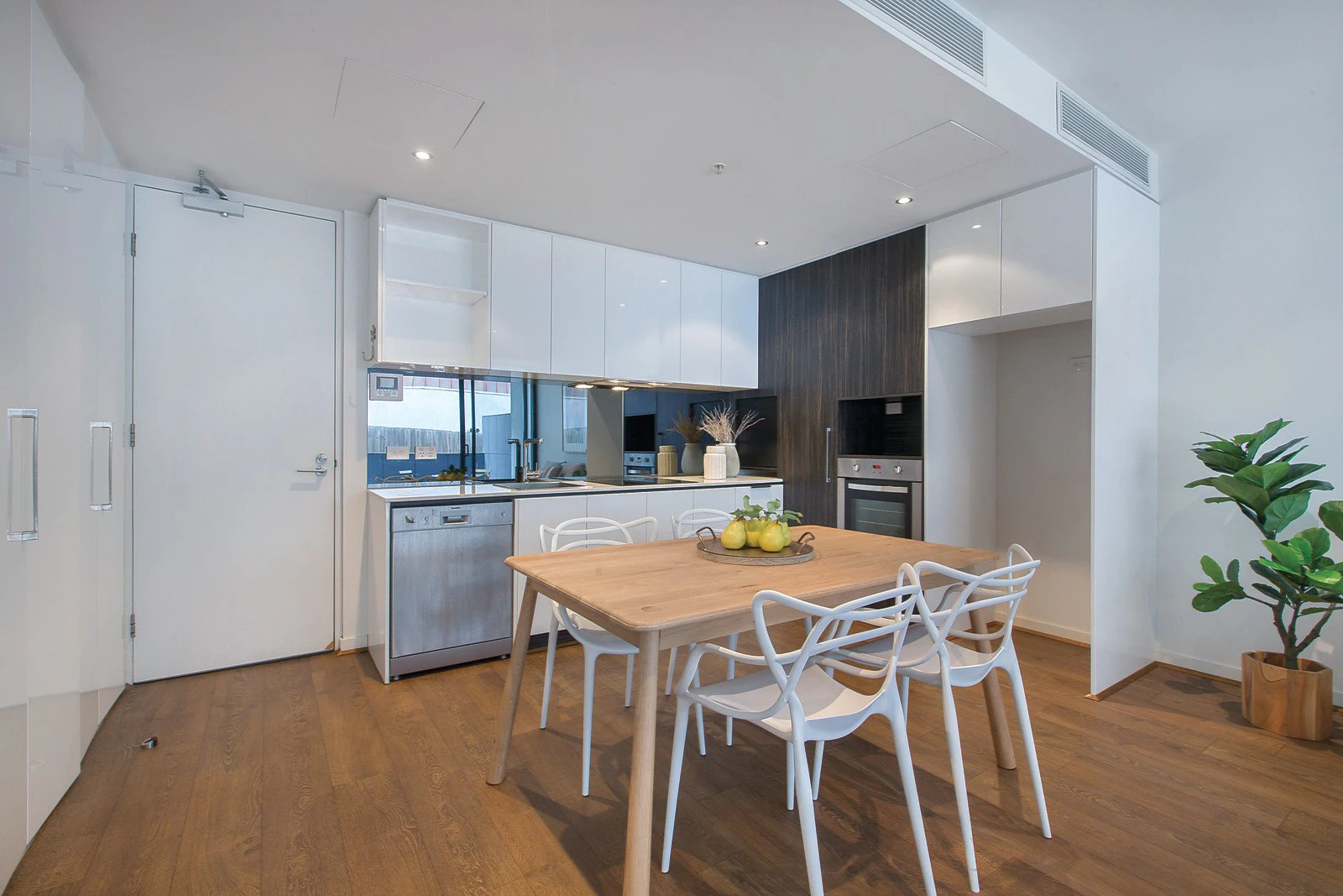 2/136 Church Street, Hawthorn, VIC