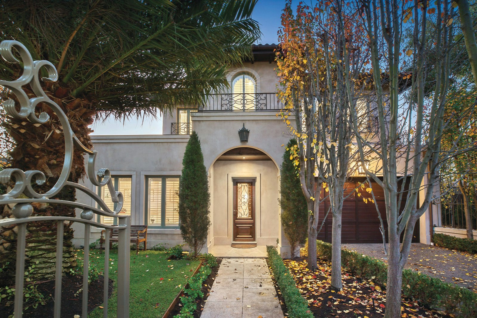 1/13 Carrington Grove, Brighton East, VIC