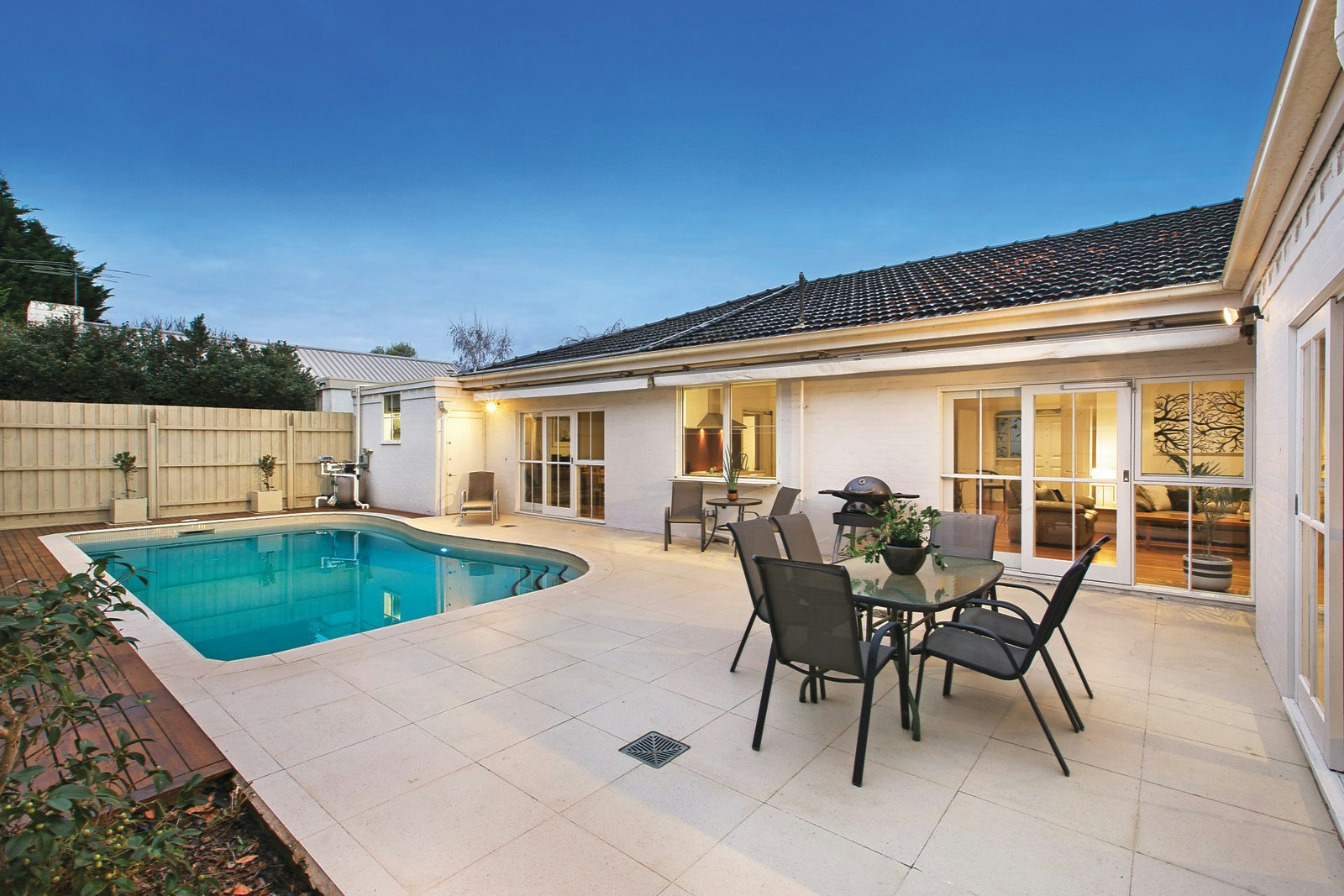 4 Baroona Court, Brighton, VIC