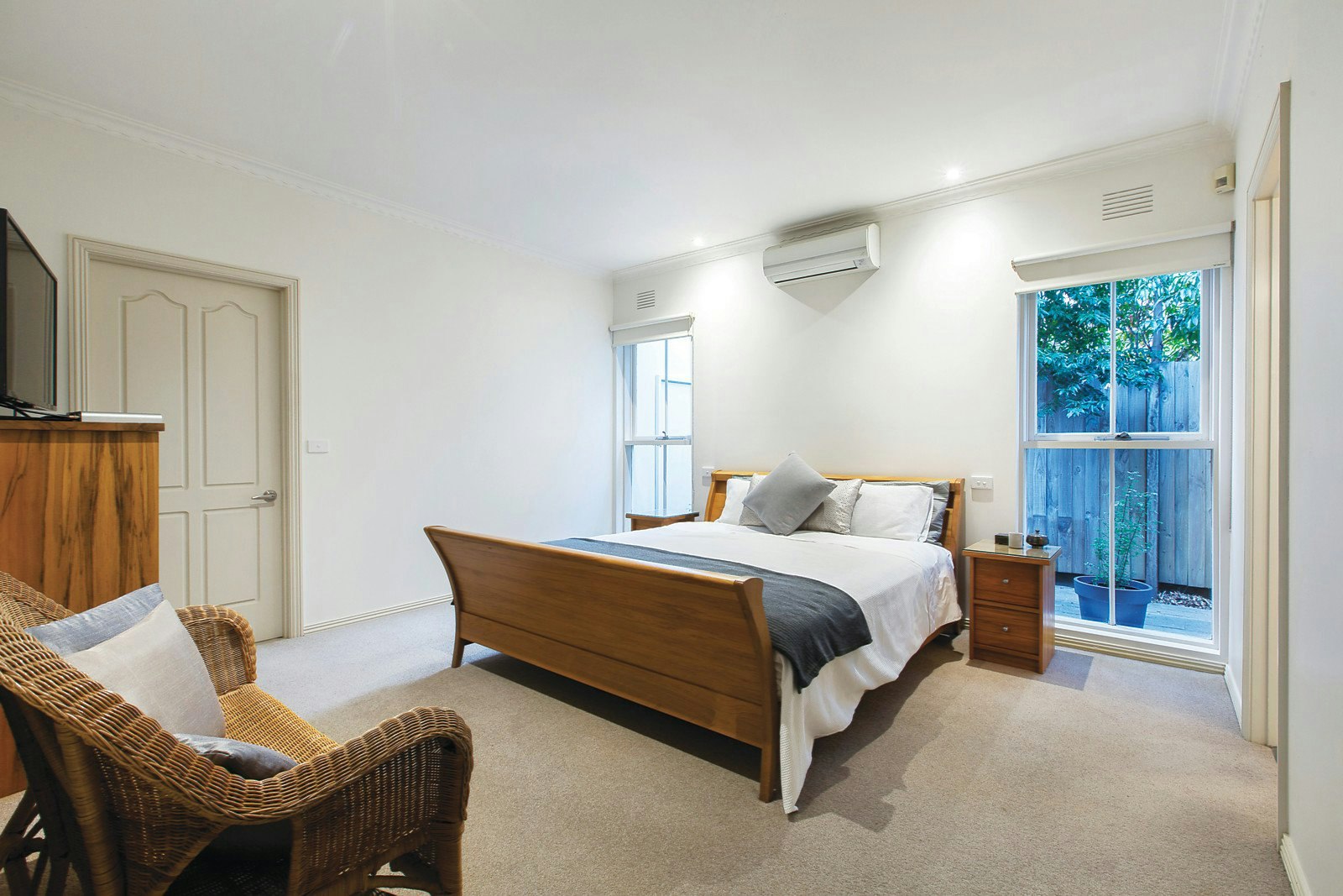 4 Baroona Court, Brighton, VIC