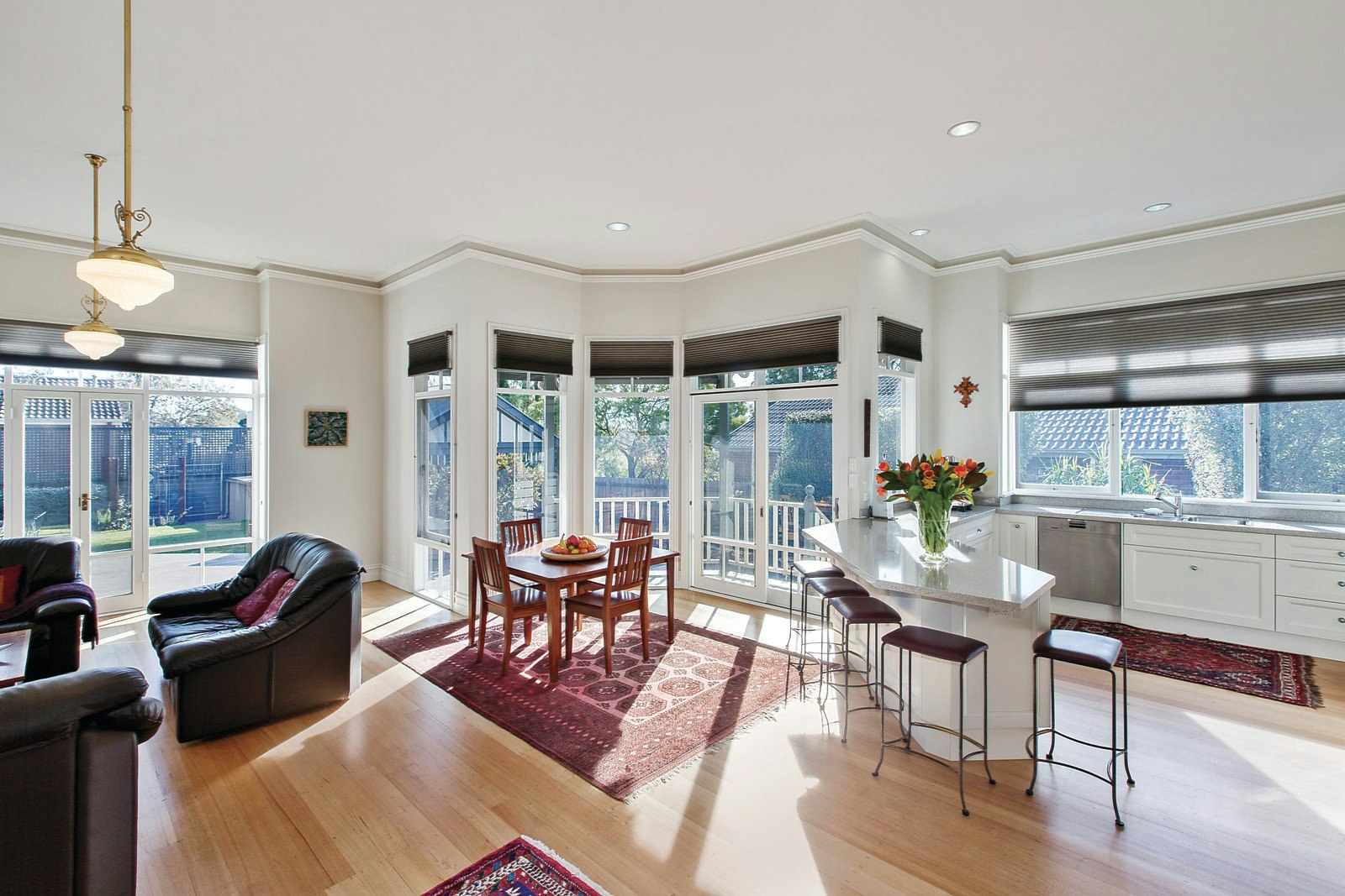 6 Durham Road, Surrey Hills, VIC