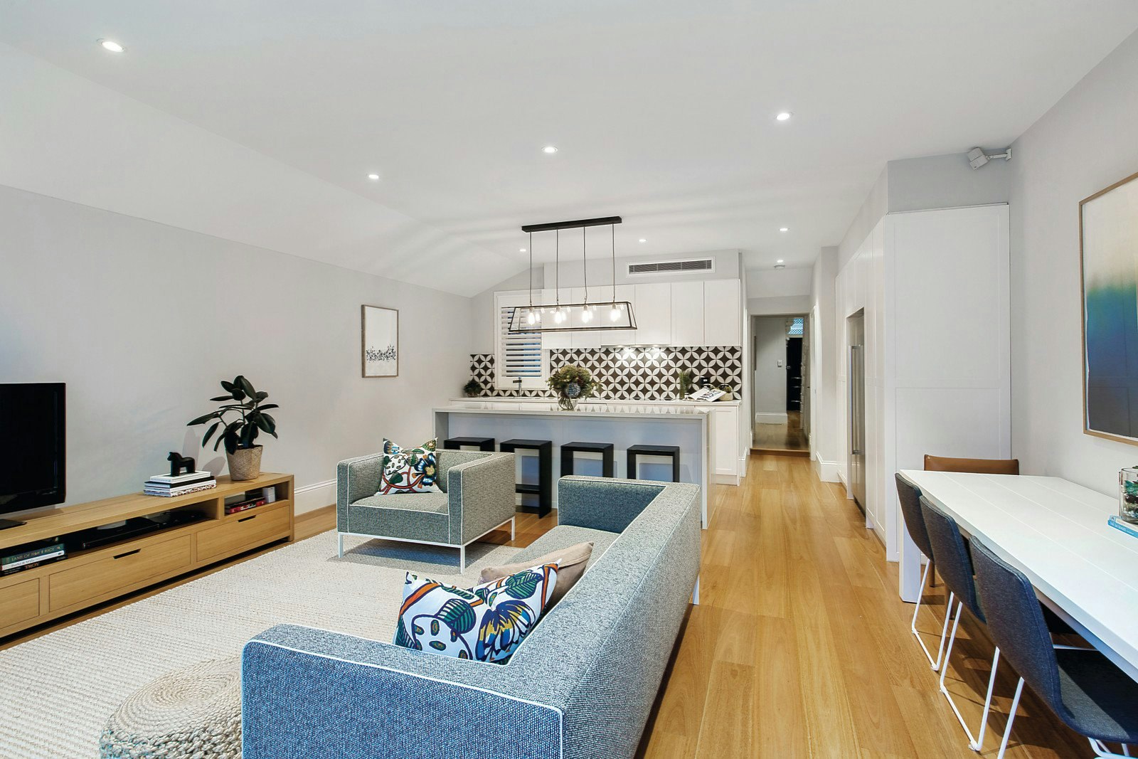 25 Merton Street, Albert Park, VIC