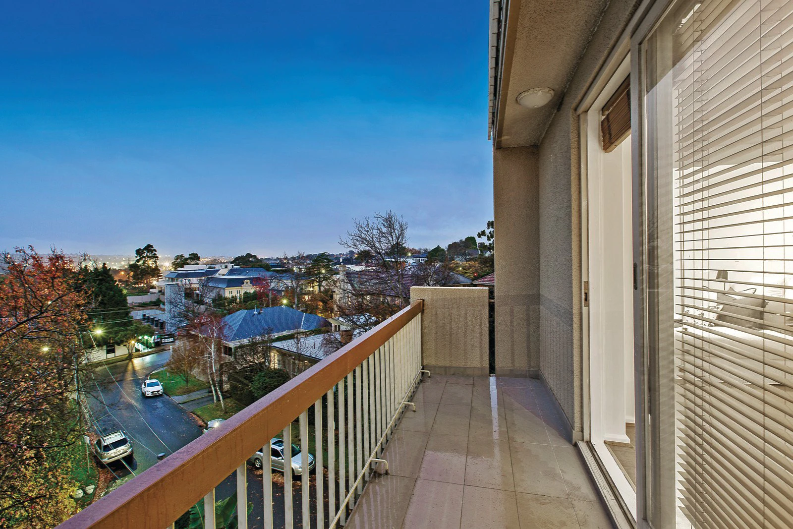 11/2 Theodore Court, Toorak, VIC