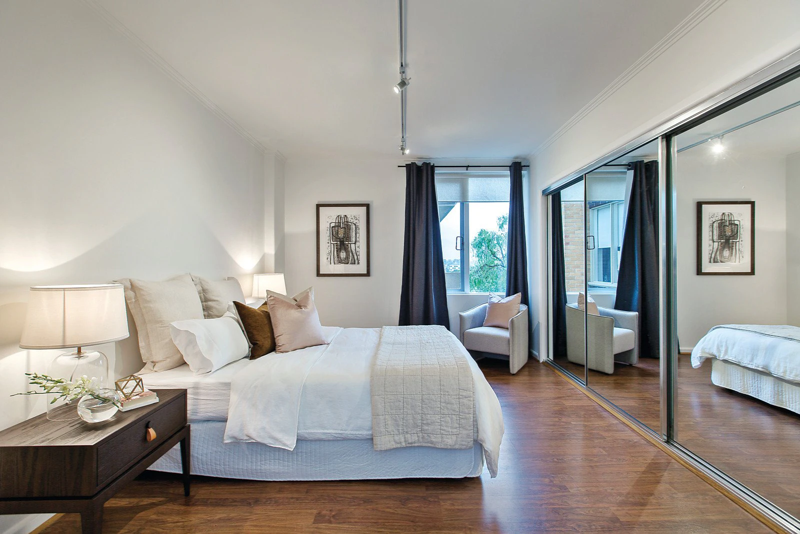 11/2 Theodore Court, Toorak, VIC