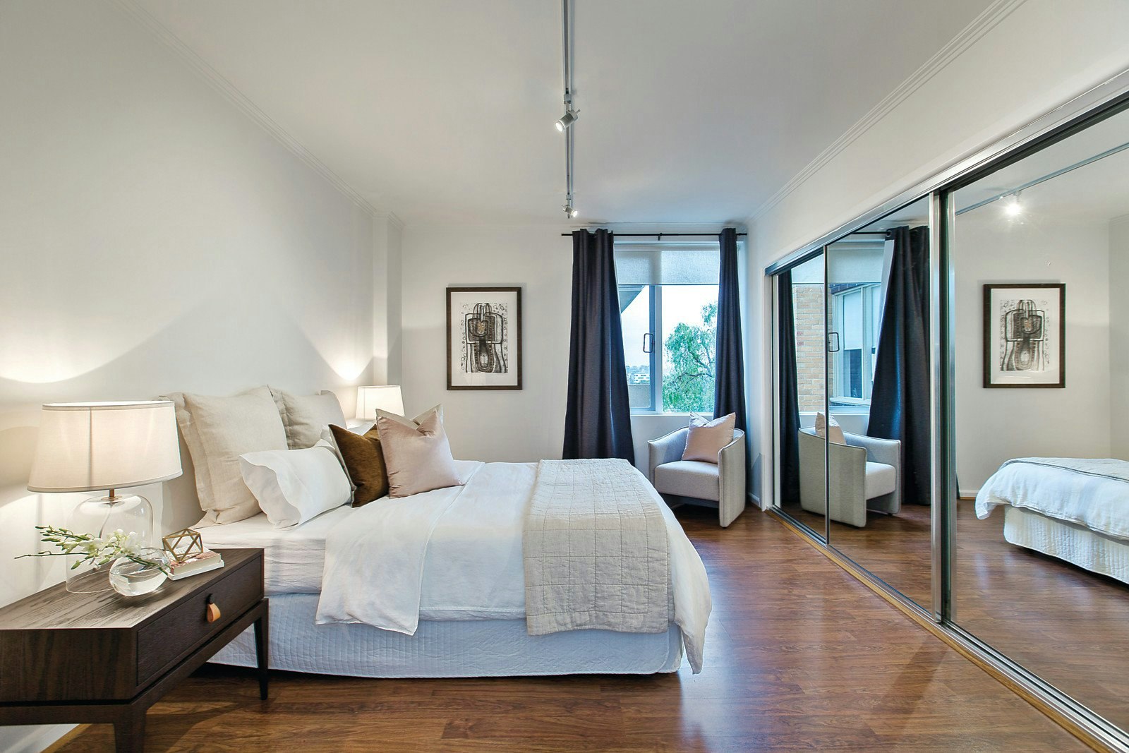 11/2 Theodore Court, Toorak, VIC