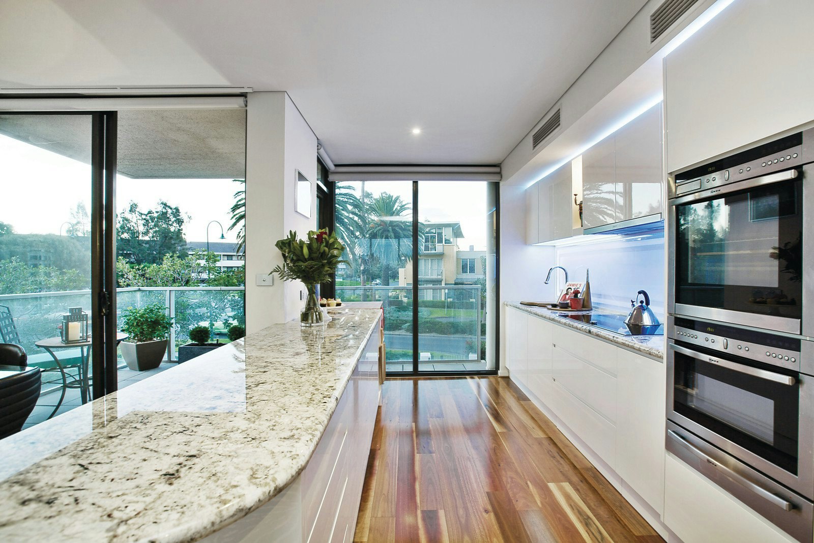 T01/159 Beach Street, Port Melbourne, VIC