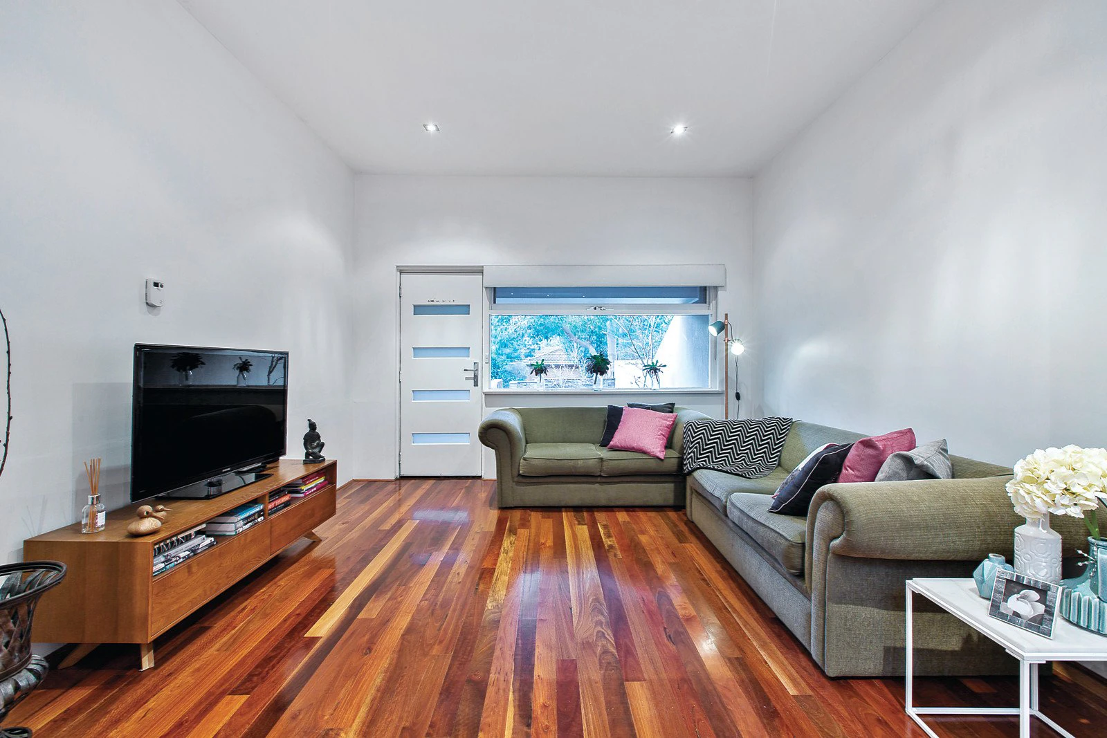 2/8 Pleasant Avenue, Kew, VIC