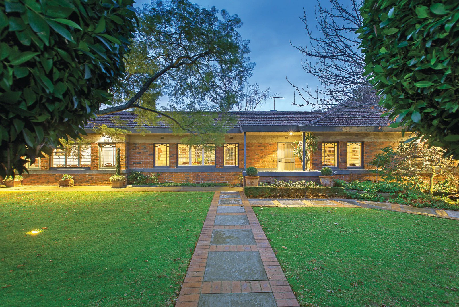 9 Haverbrack Avenue, Malvern, VIC