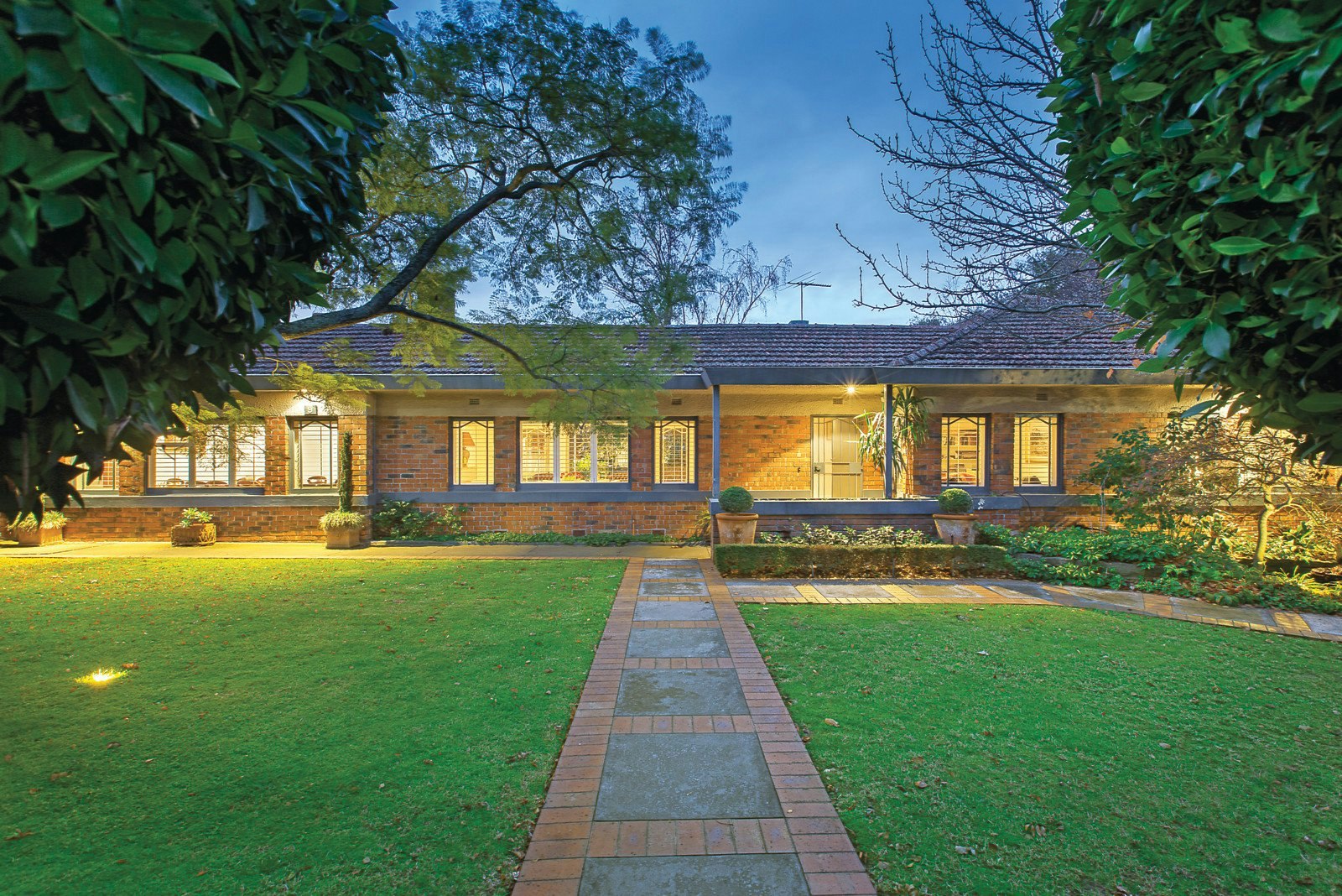 9 Haverbrack Avenue, Malvern, VIC