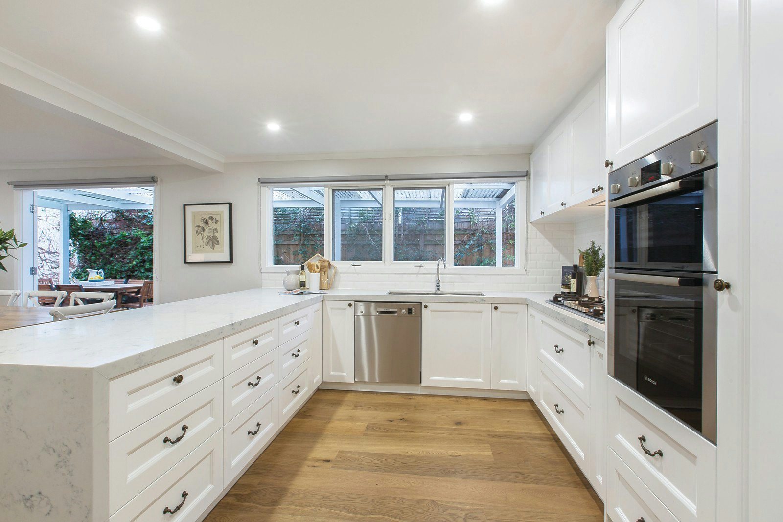 12 Hilltop Avenue, Glen Iris, VIC