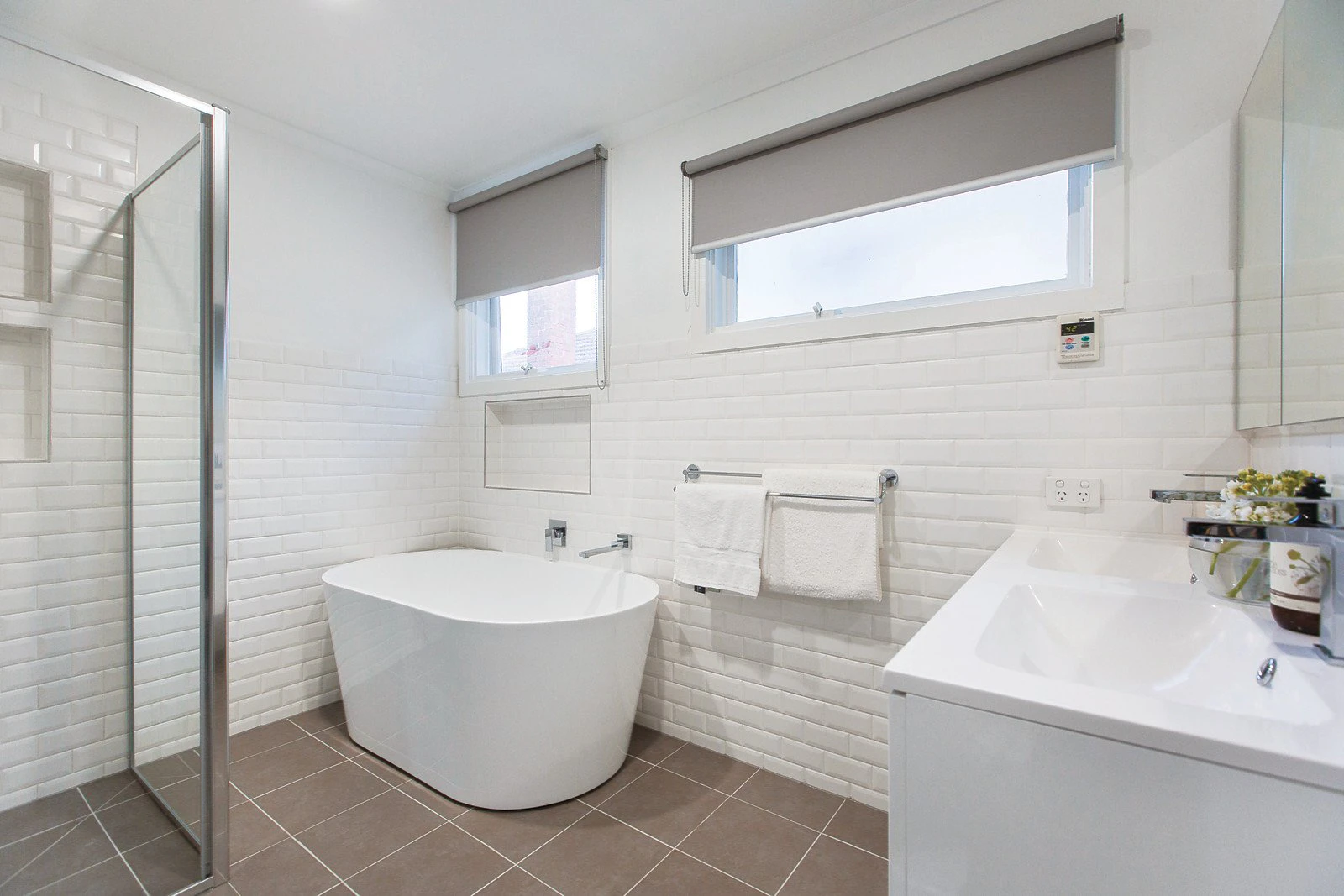 12 Hilltop Avenue, Glen Iris, VIC
