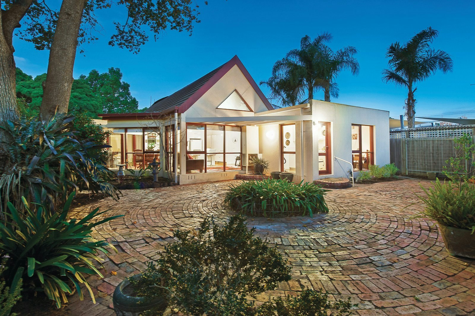 5 Keys Avenue, Brighton East, VIC