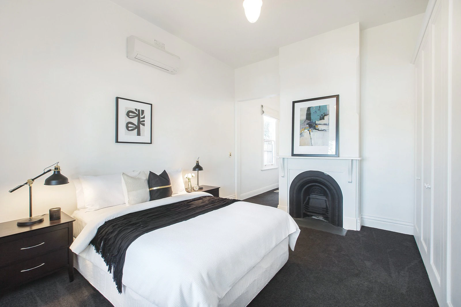 7 Wave Street, Hampton, VIC