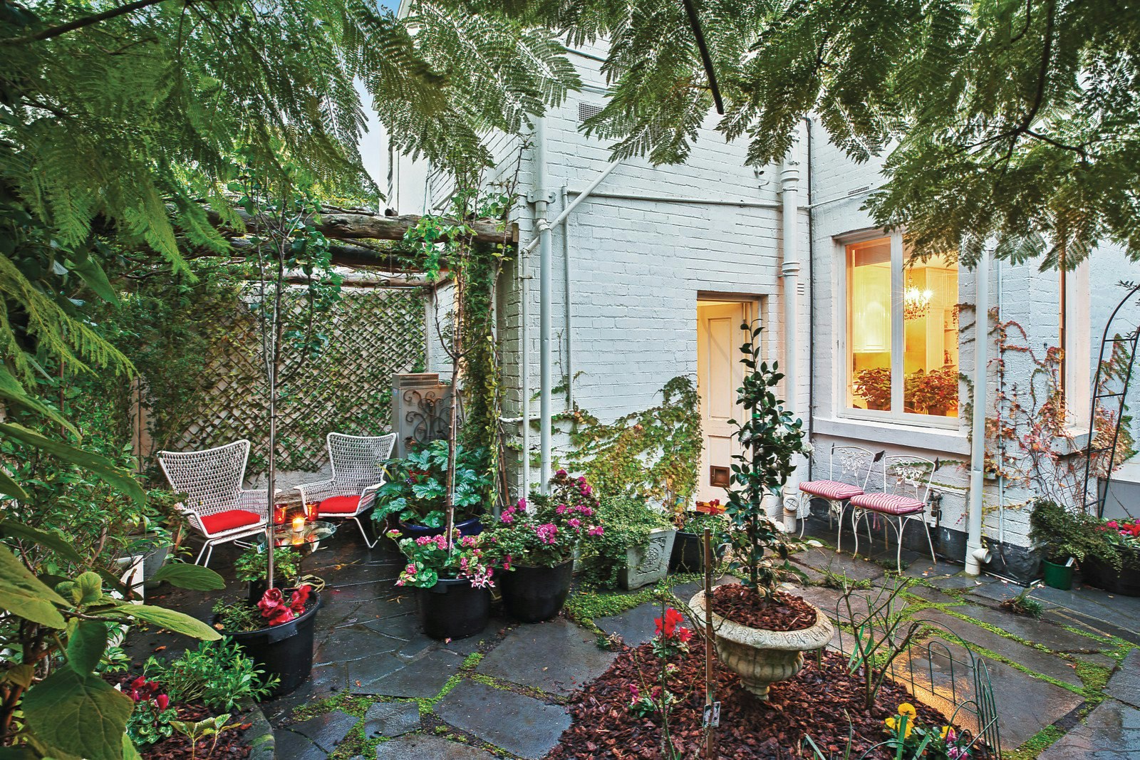 16 Mary Street, St Kilda West, VIC