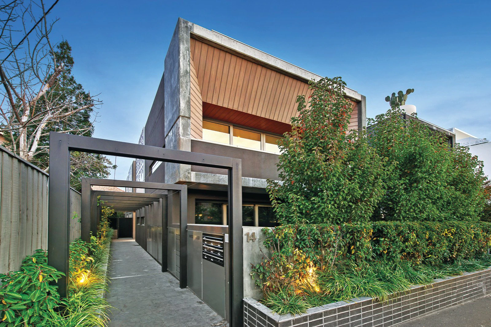 2/14 St Andrews Street, Brighton, VIC