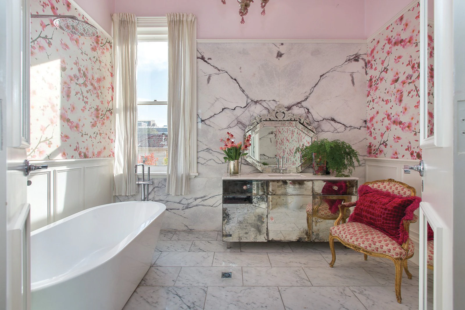 16 Mary Street, St Kilda West, VIC