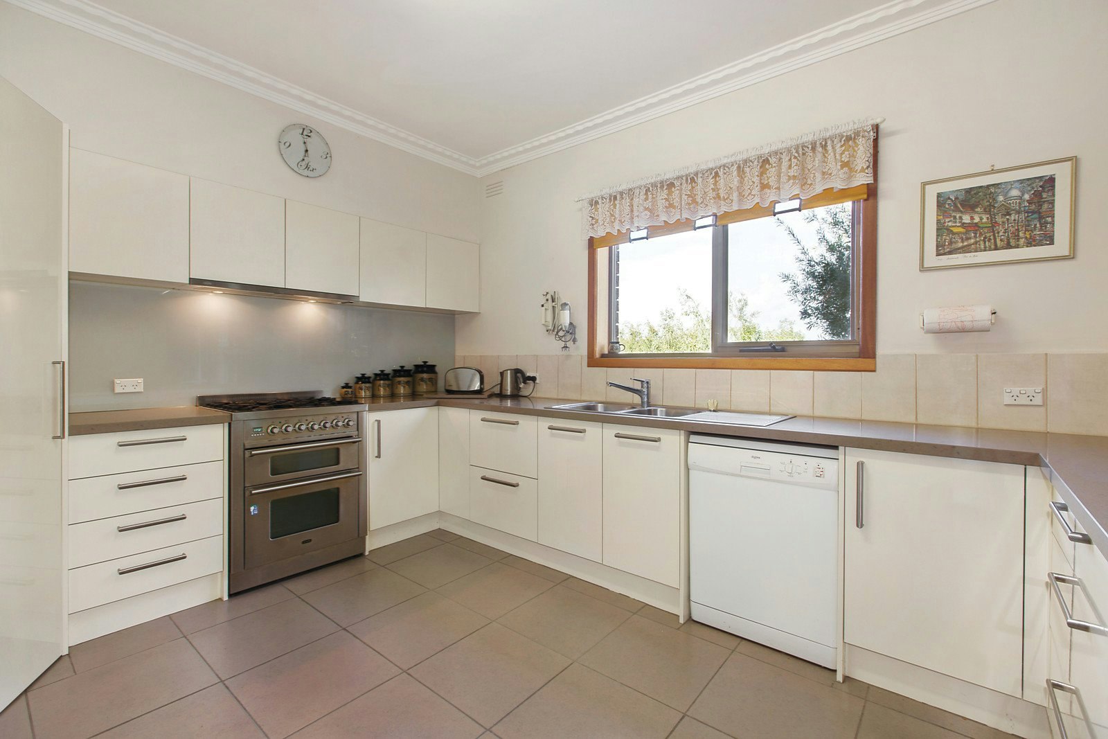 4 Fairfield Avenue, Camberwell, VIC