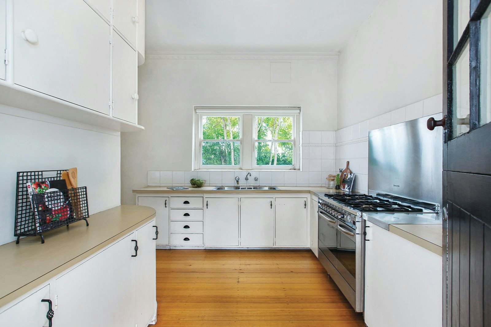 393 St Kilda Street, Brighton, VIC