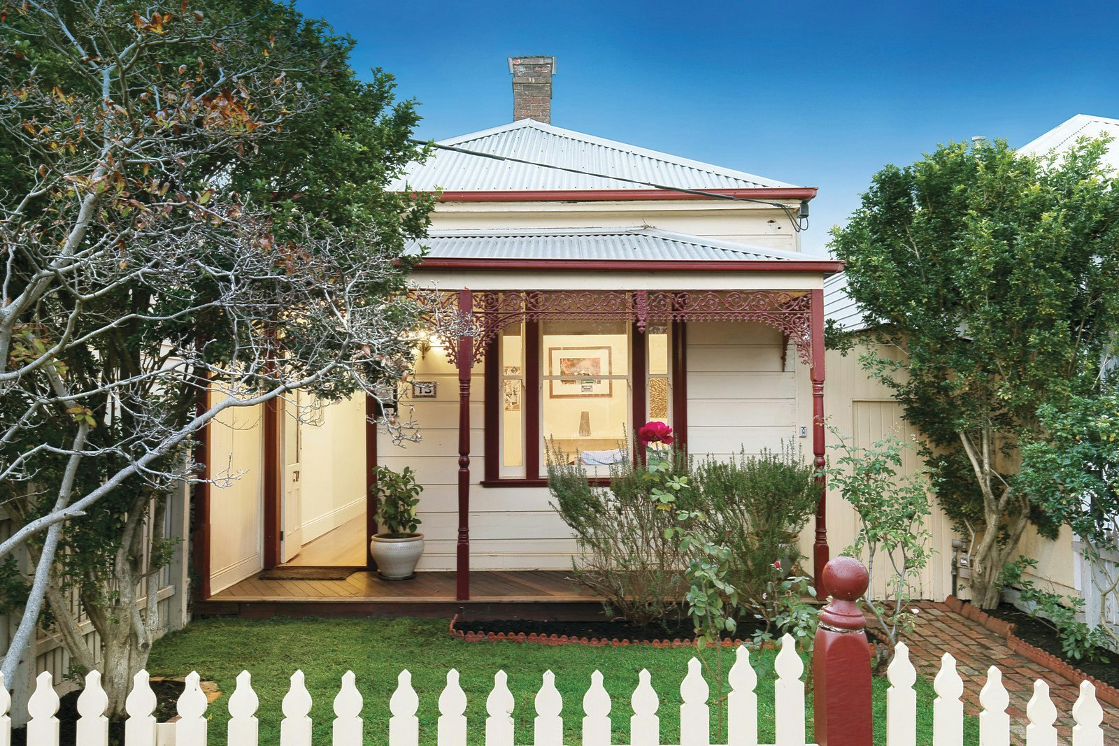 13 Hamilton Street, Brighton, VIC