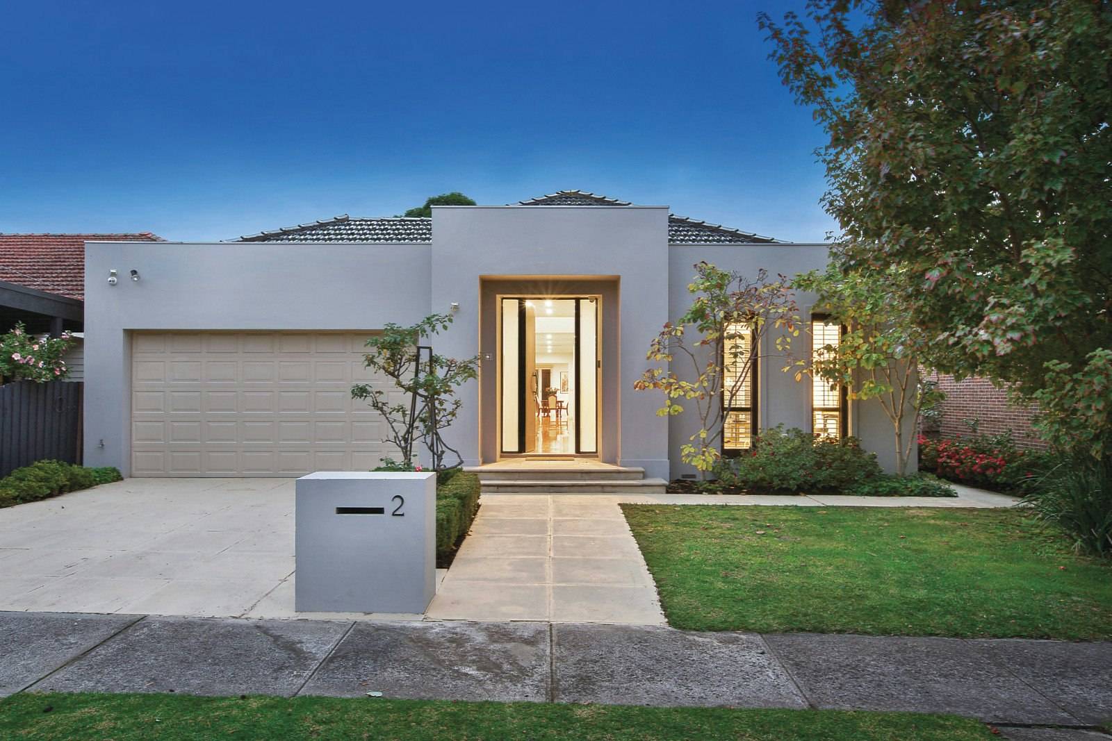 2 Hazeldine Road, Glen Iris, VIC