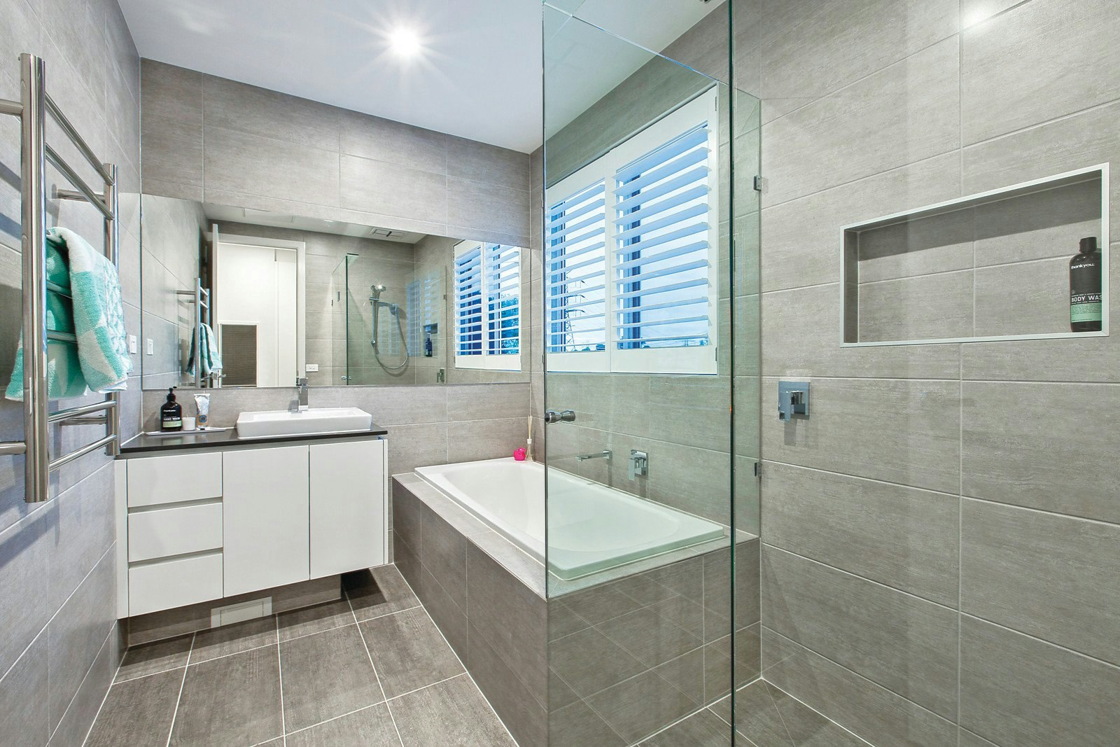 32A Milton Parade, Malvern, VIC