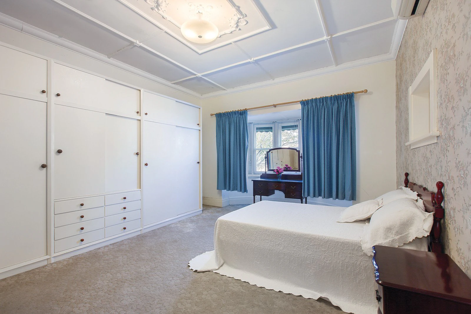 198 Hawthorn Road, Caulfield North, VIC