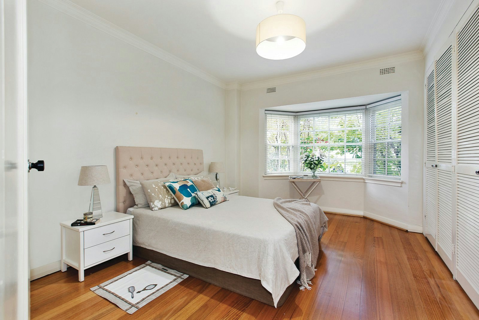 2/5 Stanhope Court, South Yarra, VIC