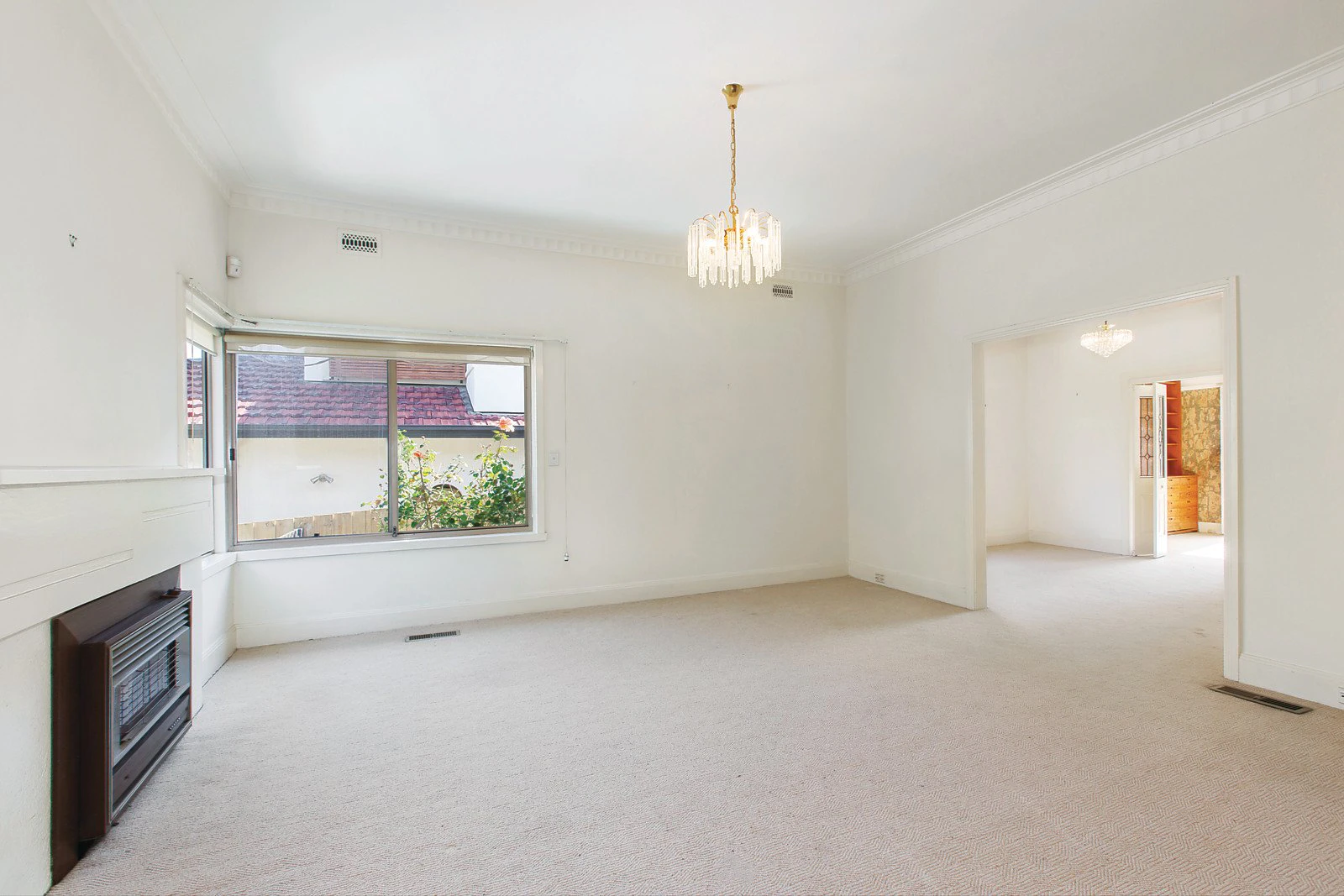 32 Aisbett Avenue, Camberwell, VIC