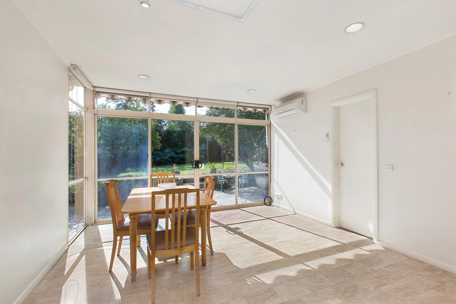 32 Aisbett Avenue, Camberwell, VIC