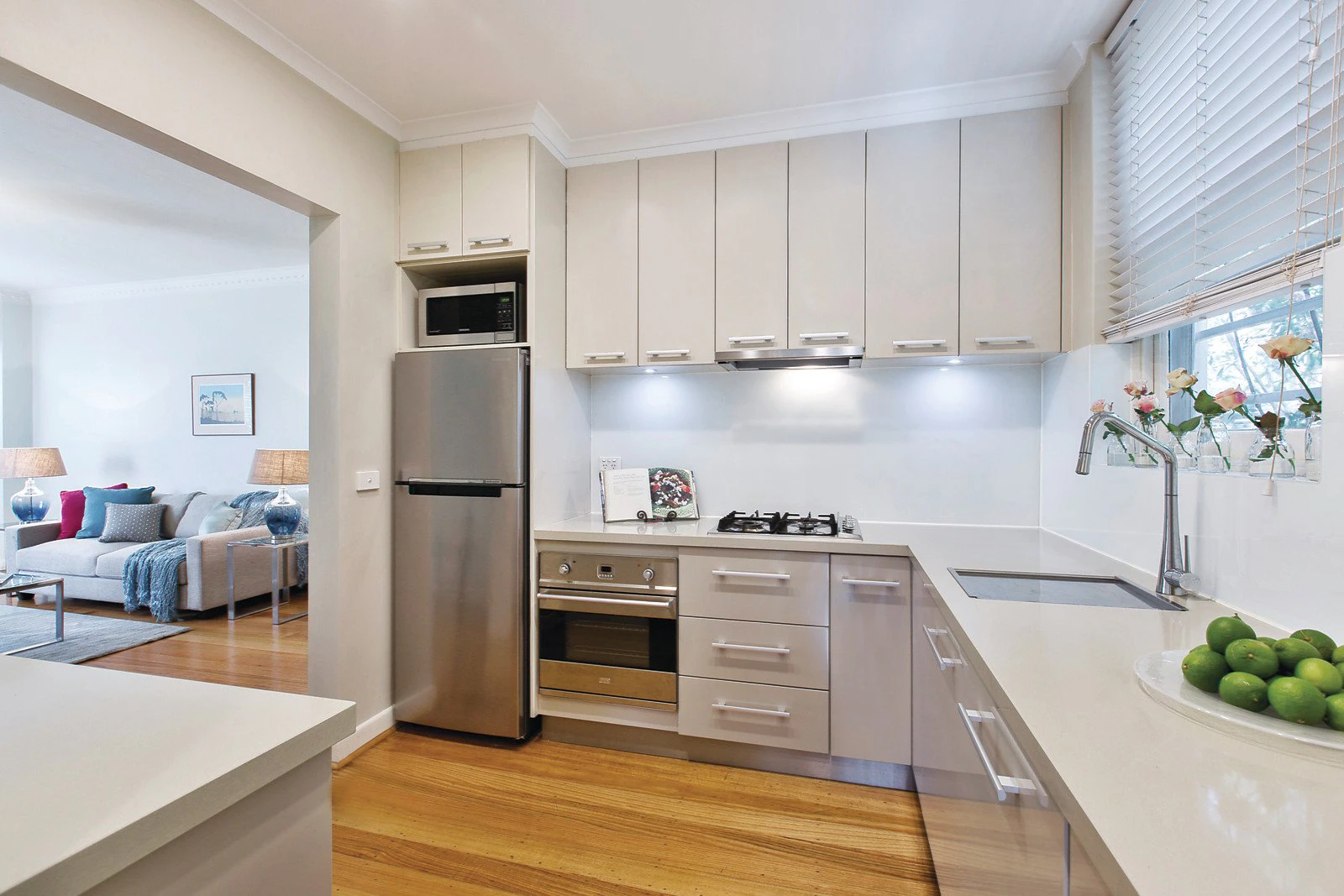 2/5 Stanhope Court, South Yarra, VIC